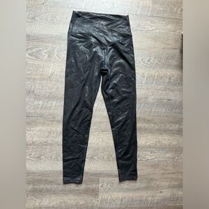 Black shiny leggings from arie. Like new condition